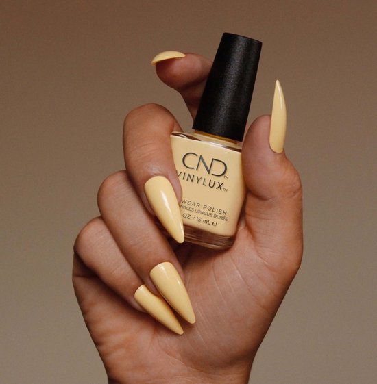 CND VINYLUX SMILE MAKER #374 - a cheerful soft yellow