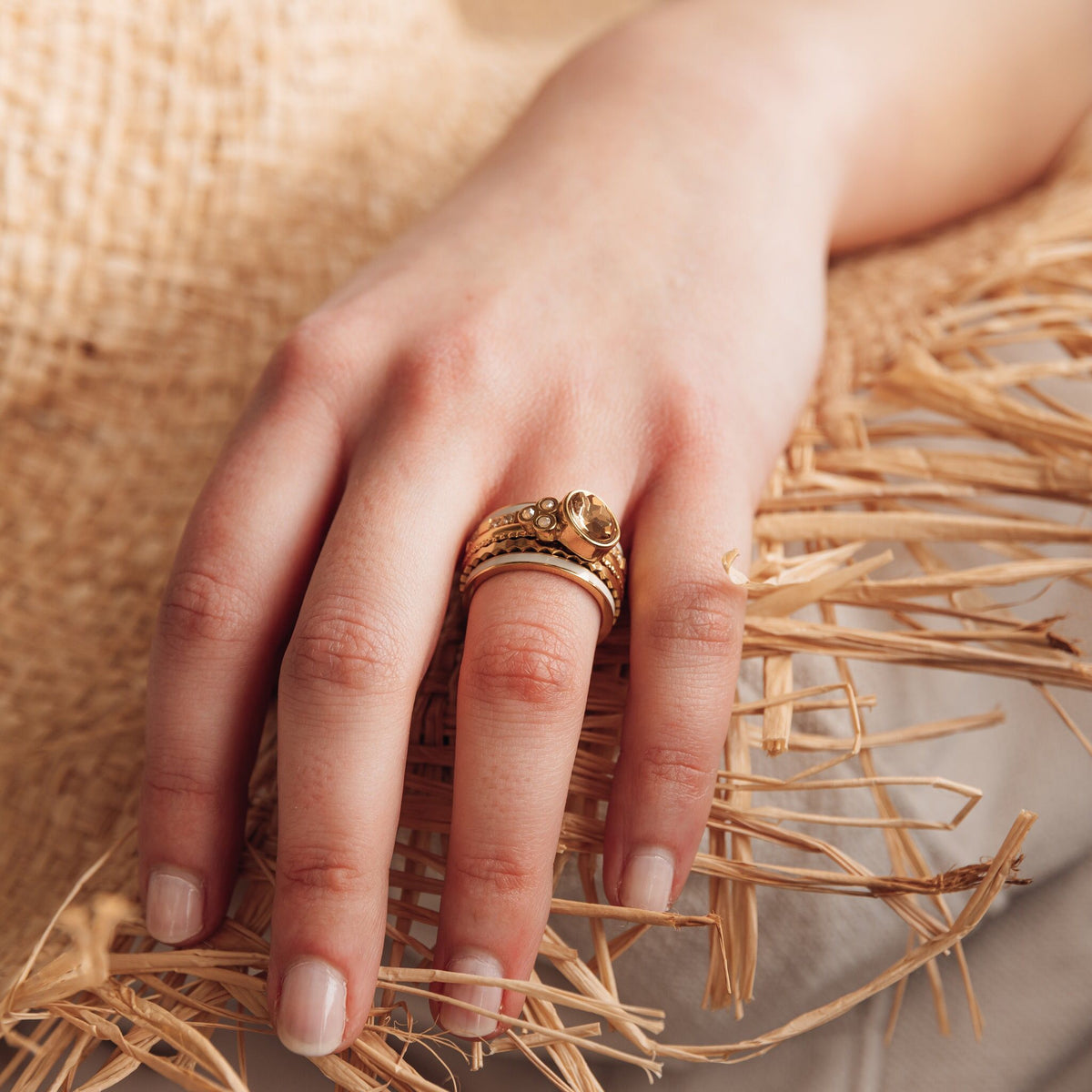 iXXXi Jewelry Rock Sand