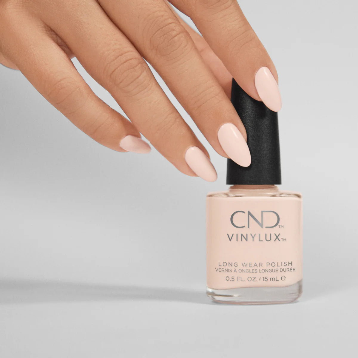 CND VINYLUX Mover & Shaker -#371