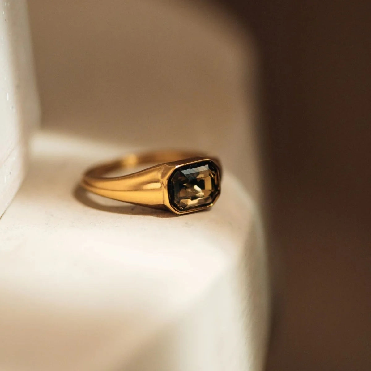 iXXXi Fame Ring Vero