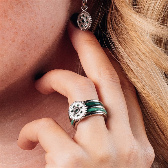 iXXXi Jewelry Filler Ring Midnight Emerald