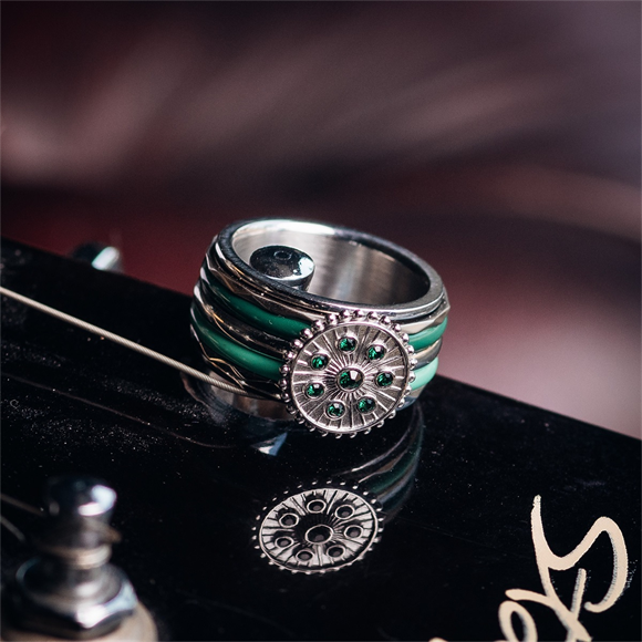 iXXXi Jewelry Filler Ring Midnight Emerald